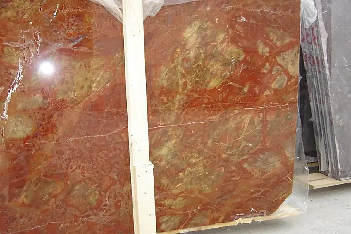 Rosso Damasco marmo, superficie di lastra – Marmi di Carrara – rosso ruggine, oro (68)
