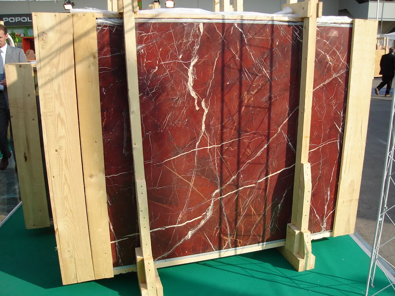 Rosso Diaspro marbre, surface de dalle – Marmi di Carrara – brun, beige (12)
