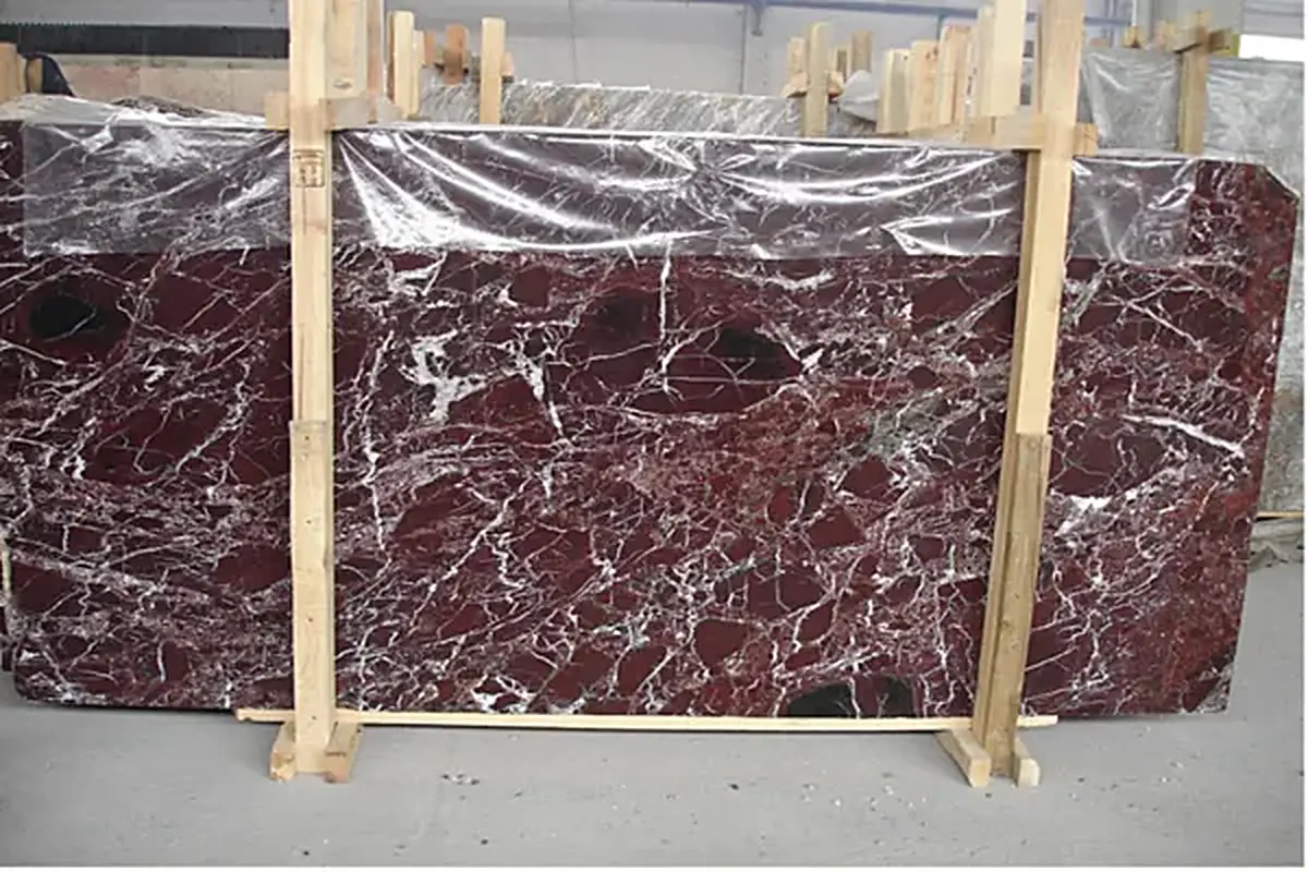 Rosso Levanto arenaria, superficie di lastra – Marmi di Carrara – grigio chiaro, antracite (17)