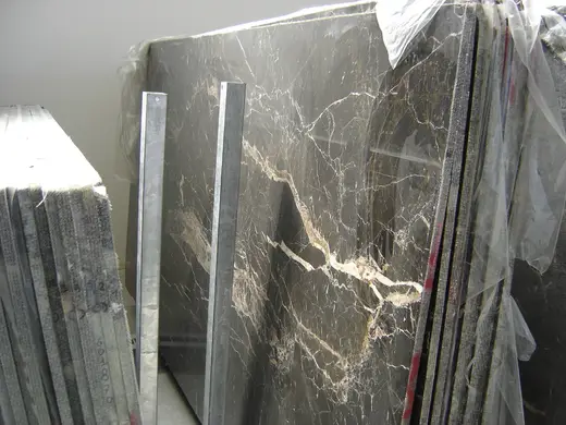 Saint Laurent marble slab surface – Marmi di Carrara – green, grey (2)
