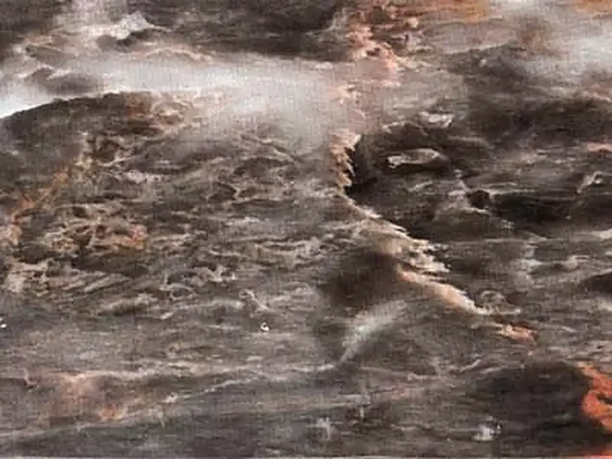 Salome caliza, muestra pulida – Marmi di Carrara – antracita, violeta (1)