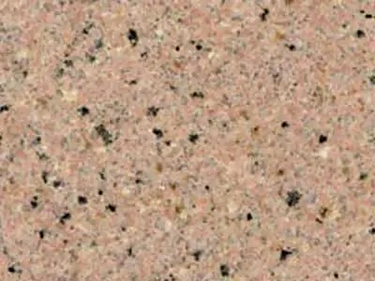 Saudi Pink granite polished sample – Marmi di Carrara – beige, grey (1)