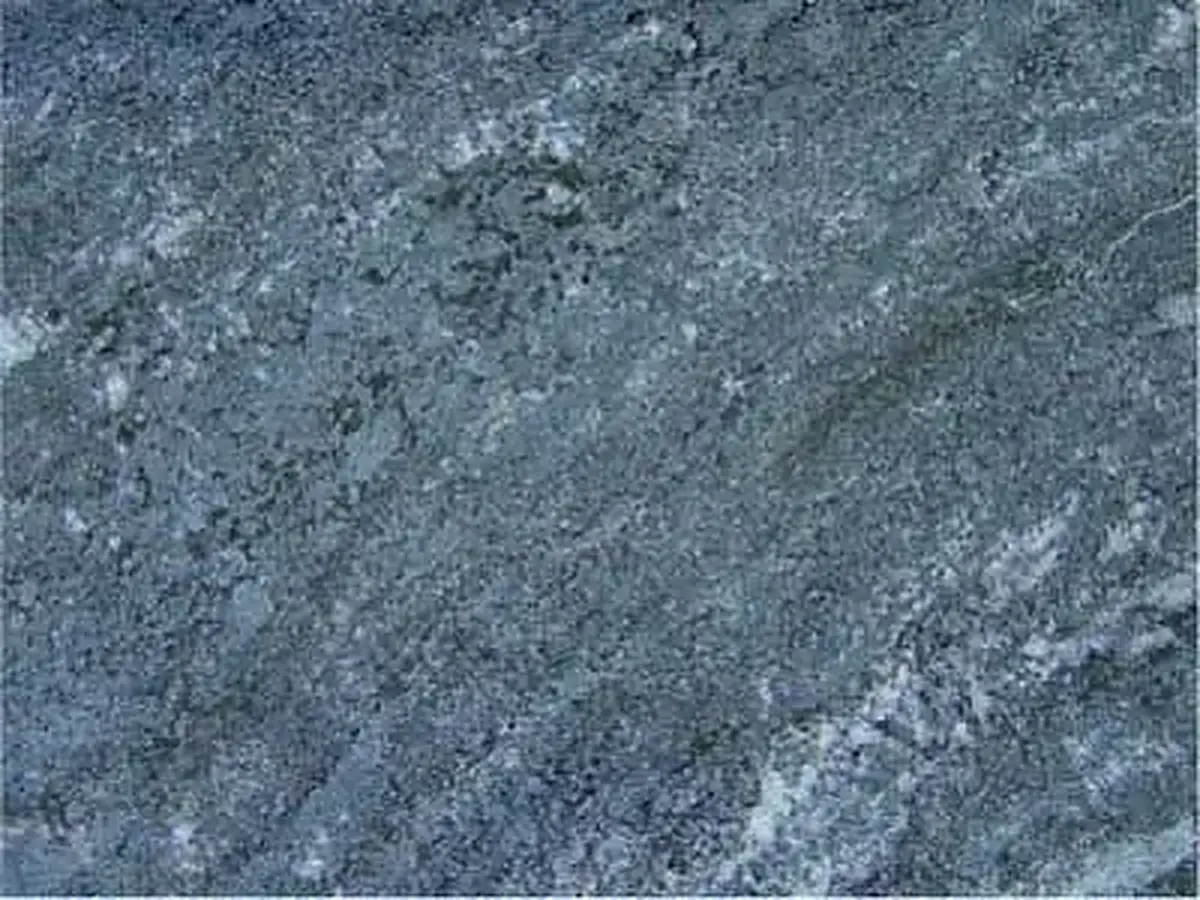 Silver Green (Finland) quartzite, échantillon poli – Marmi di Carrara – vert, bleu (1)