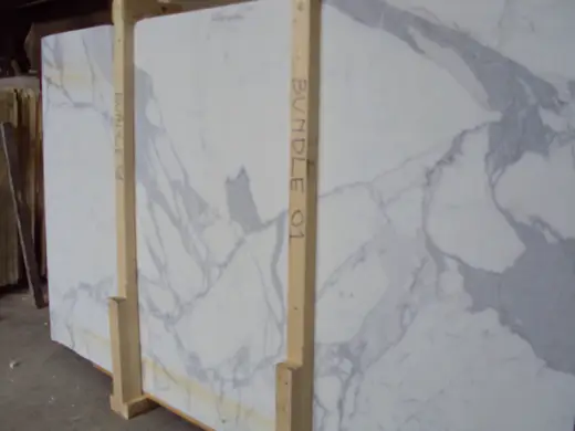 Statuario marmo, superficie di lastra – Marmi di Carrara – grigio chiaro, grigio (24)