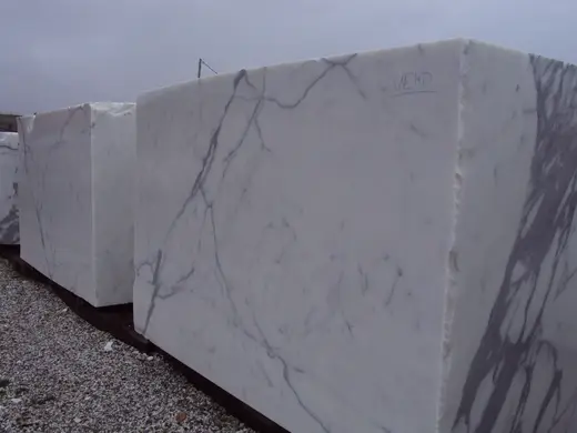 Statuario marmo, blocco di cava – Marmi di Carrara – grigio, viola (59)