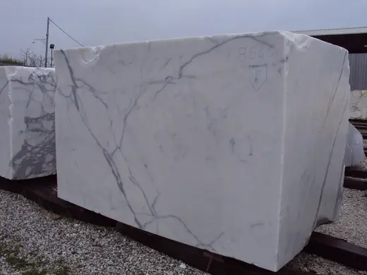 Statuario marmo, blocco di cava – Marmi di Carrara – grigio, antracite (60)