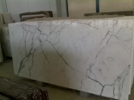 Statuario marmo, superficie di lastra – Marmi di Carrara – grigio, verde (64)