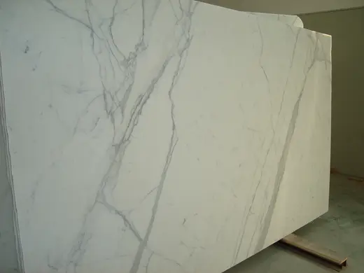 Statuario marmo, superficie di lastra – Marmi di Carrara – beige, grigio (71)