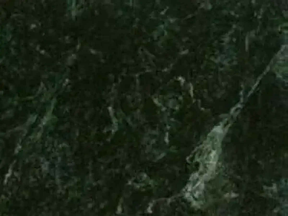 Verde Decalio B M 6102 B marble polished sample – Marmi di Carrara – black, charcoal (1)