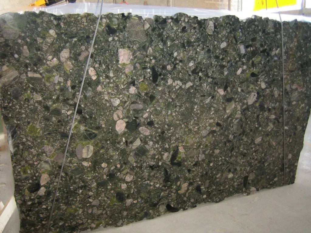 Verde Marinace marble slab surface – Marmi di Carrara – charcoal, green (1)