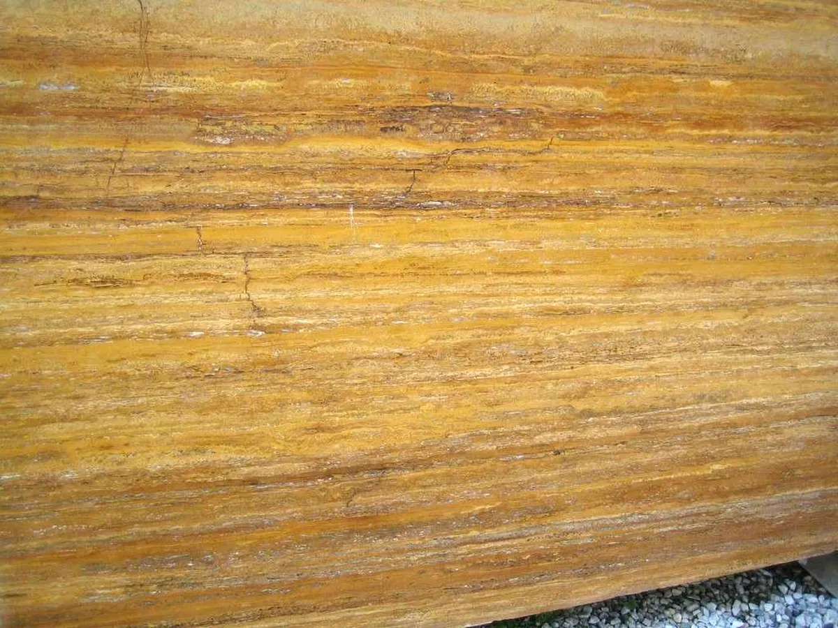 Yellow Travertine travertin, surface de dalle – Marmi di Carrara – doré (1)